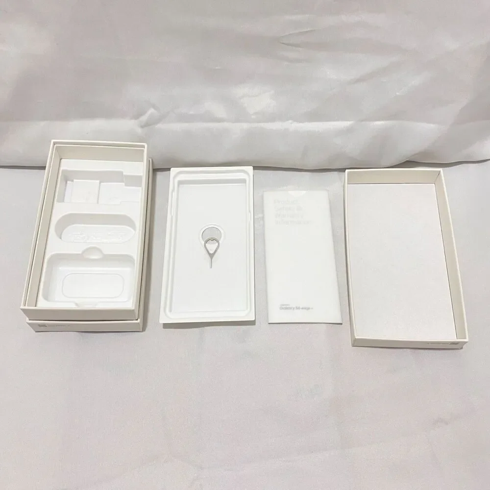 Samsung Galaxy S6 edge Box Only No Phone Includes Everything In Photo
